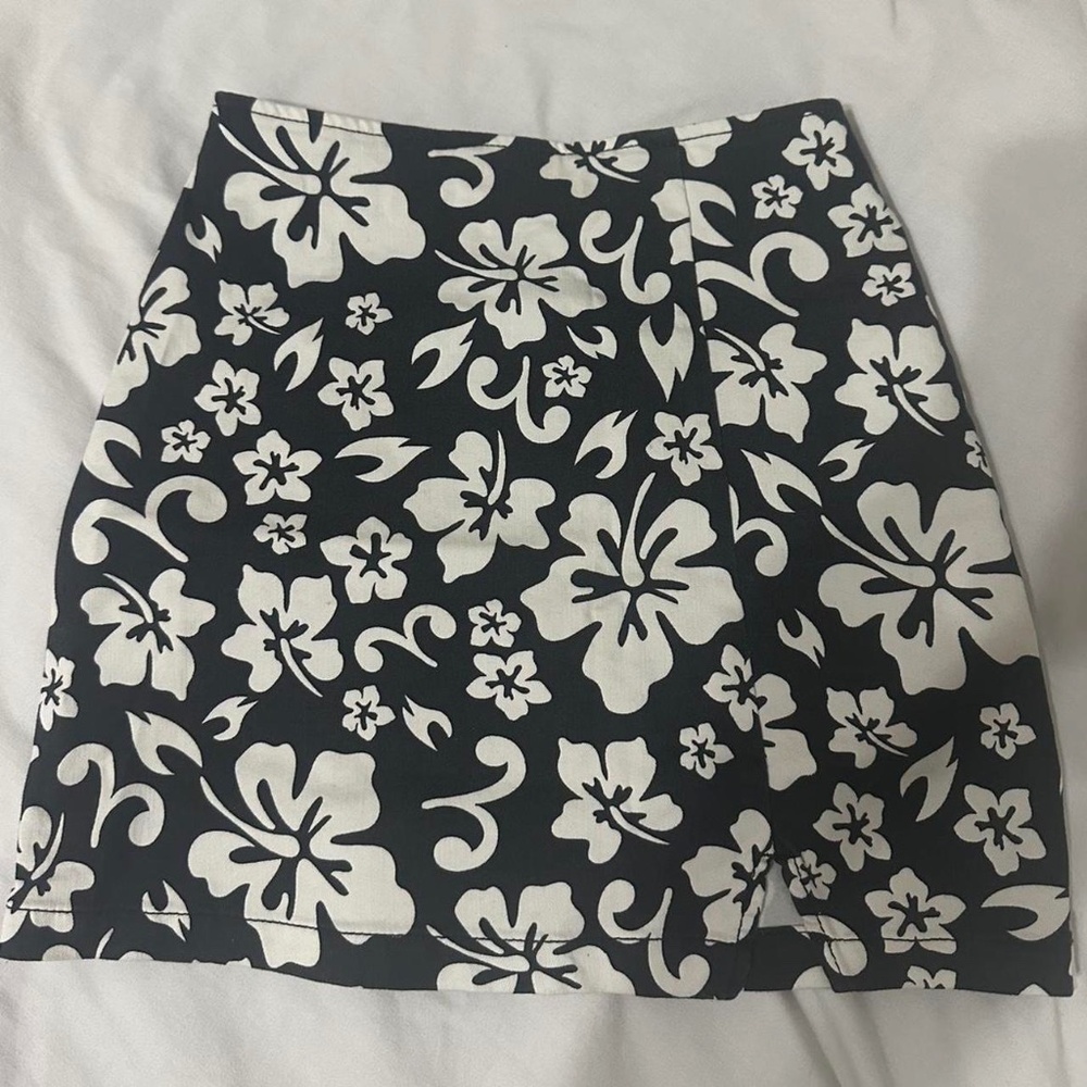 Hibiscus skirt